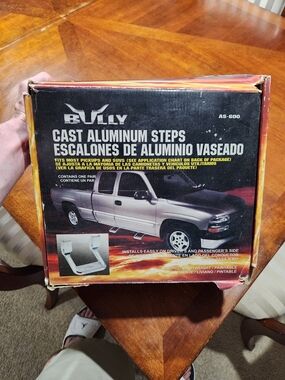 New Bully Cast Aluminum Truck Steps - Silver 1 Set